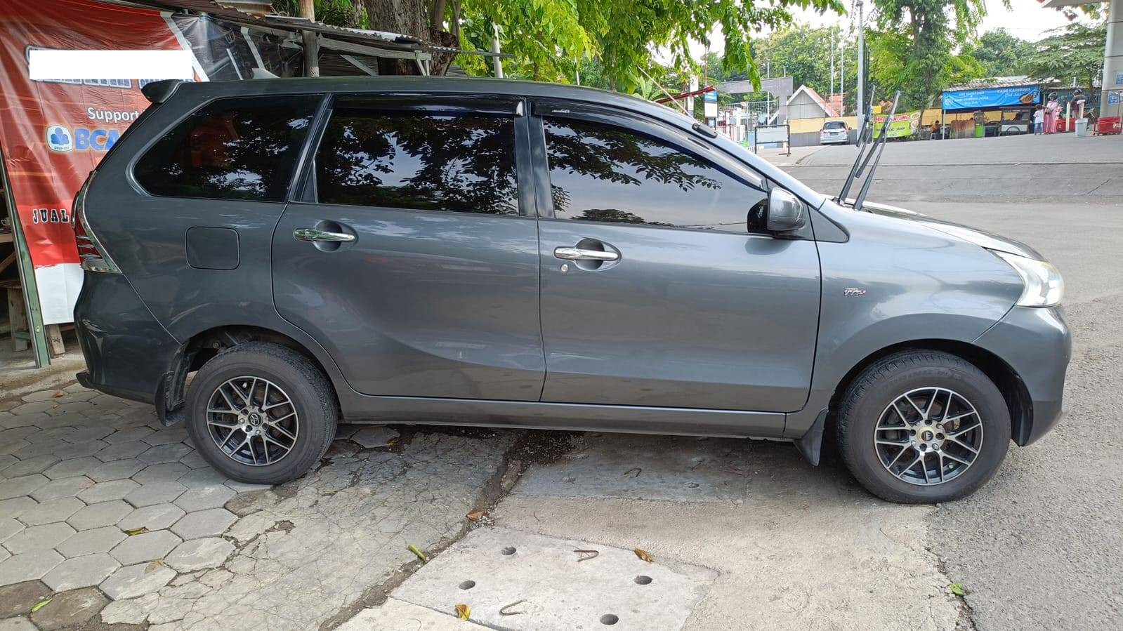 2015 Toyota Avanza  E 1.3 MT 2015 Toyota Avanza  E 1.3 MT