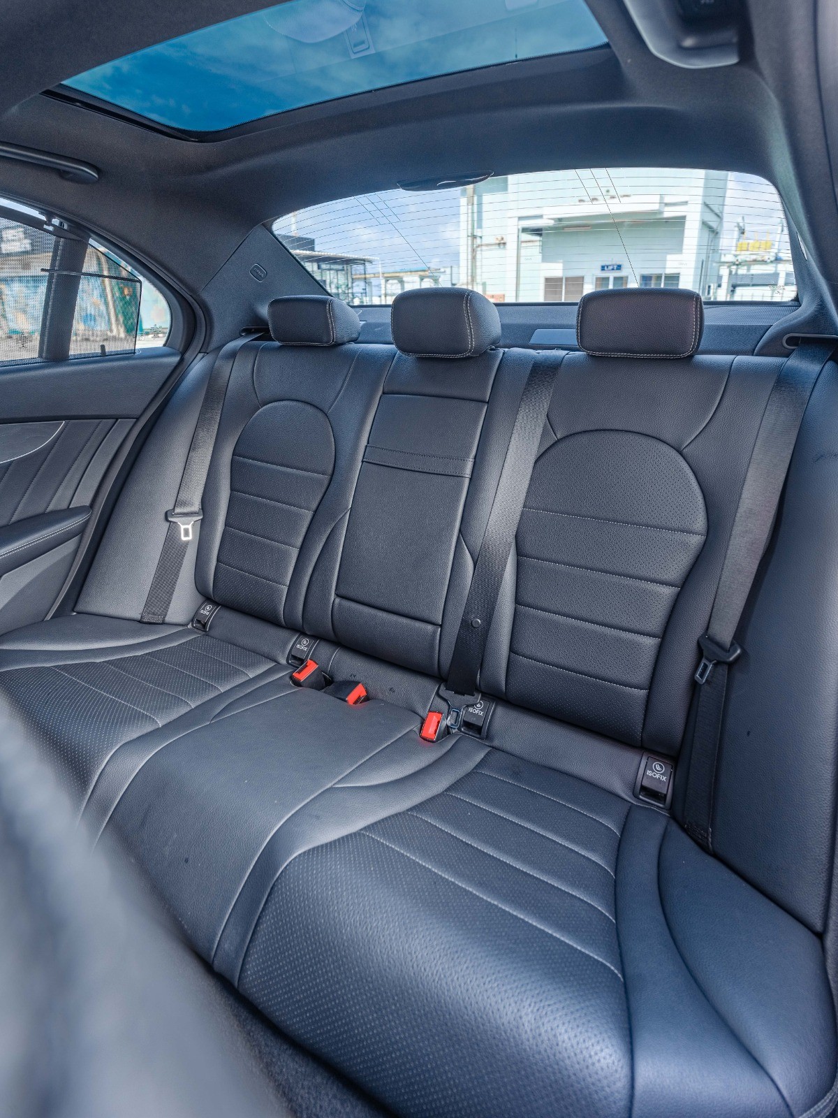 2016 Mercedes Benz C-Class Sedan 2016 Mercedes Benz C-Class Sedan