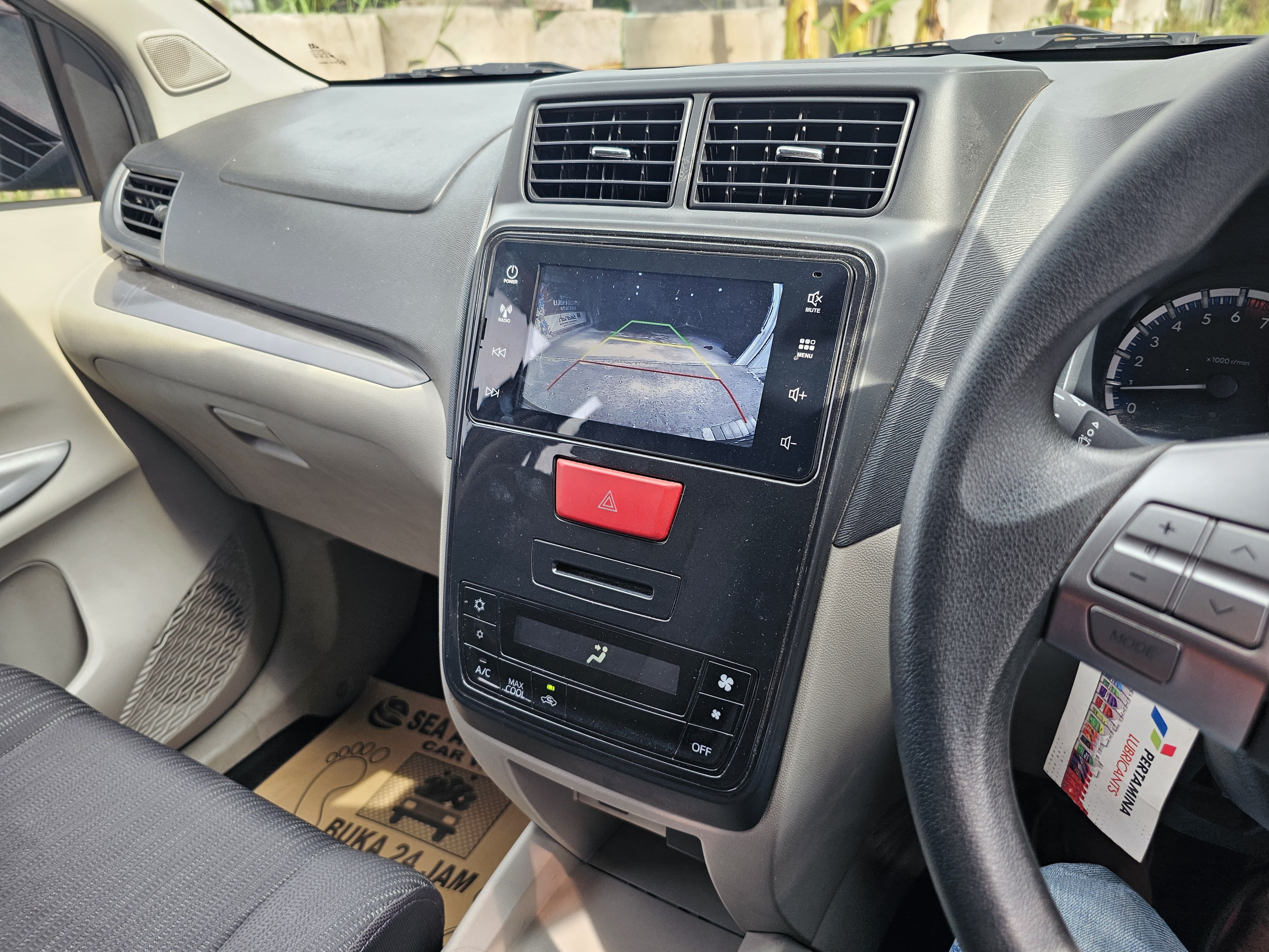 2021 Daihatsu Xenia  1.3 R AT 2021 Daihatsu Xenia  1.3 R AT