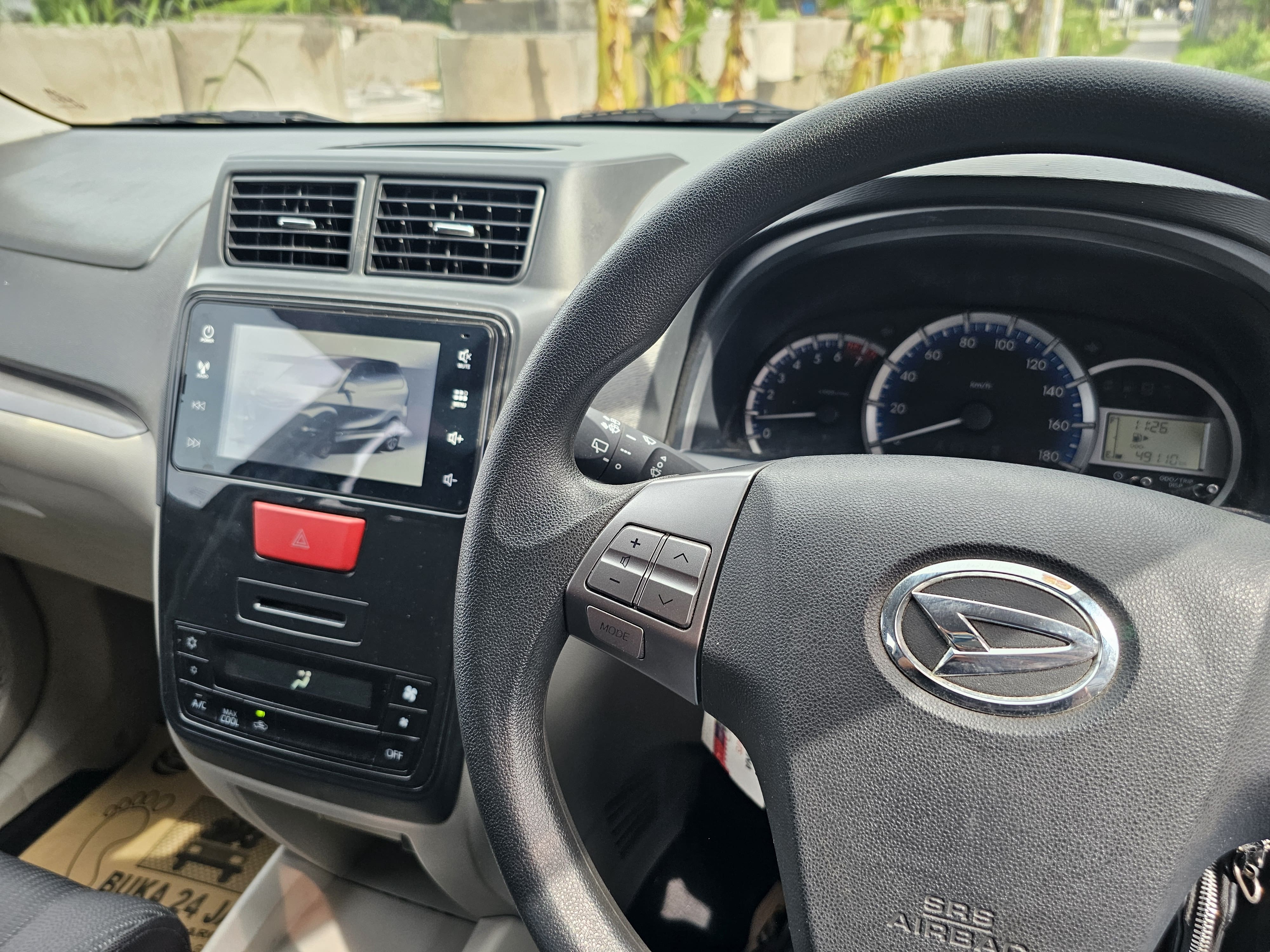 2021 Daihatsu Xenia  1.3 R AT 2021 Daihatsu Xenia  1.3 R AT