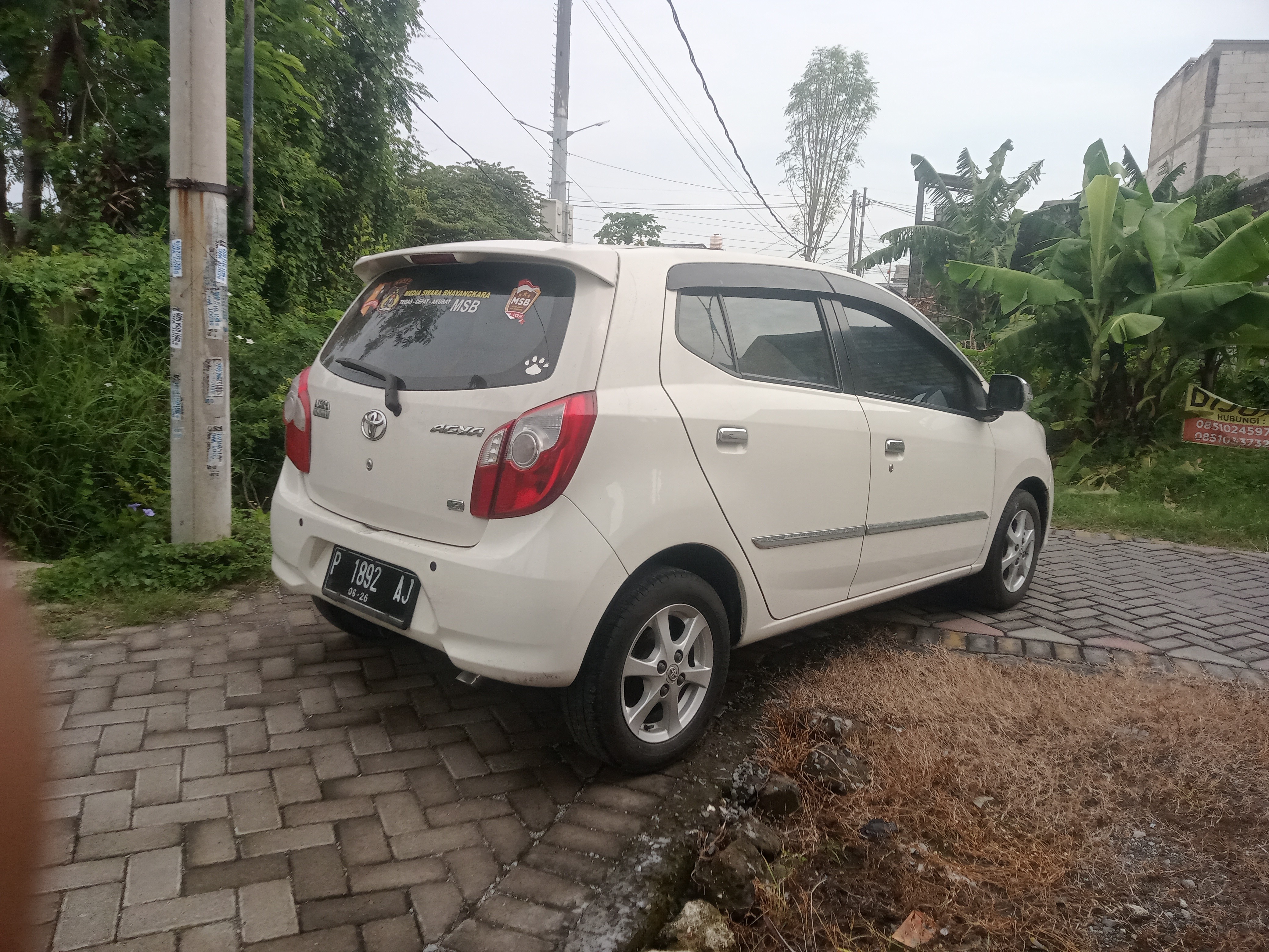 2016 Toyota Agya  1.0 G AT 2016 Toyota Agya  1.0 G AT