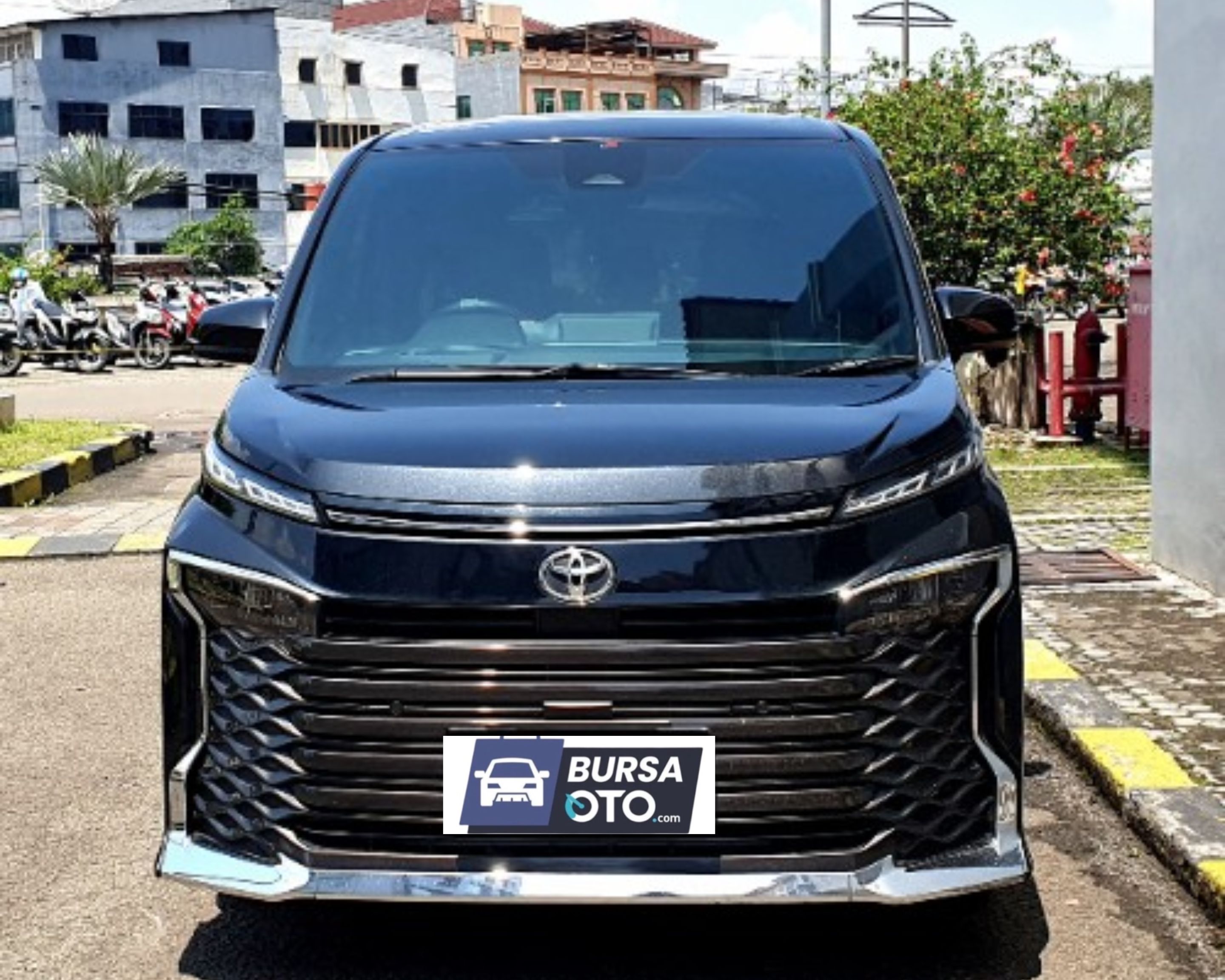 Second Hand 2023 Toyota Voxy Second Hand 2023 Toyota Voxy
