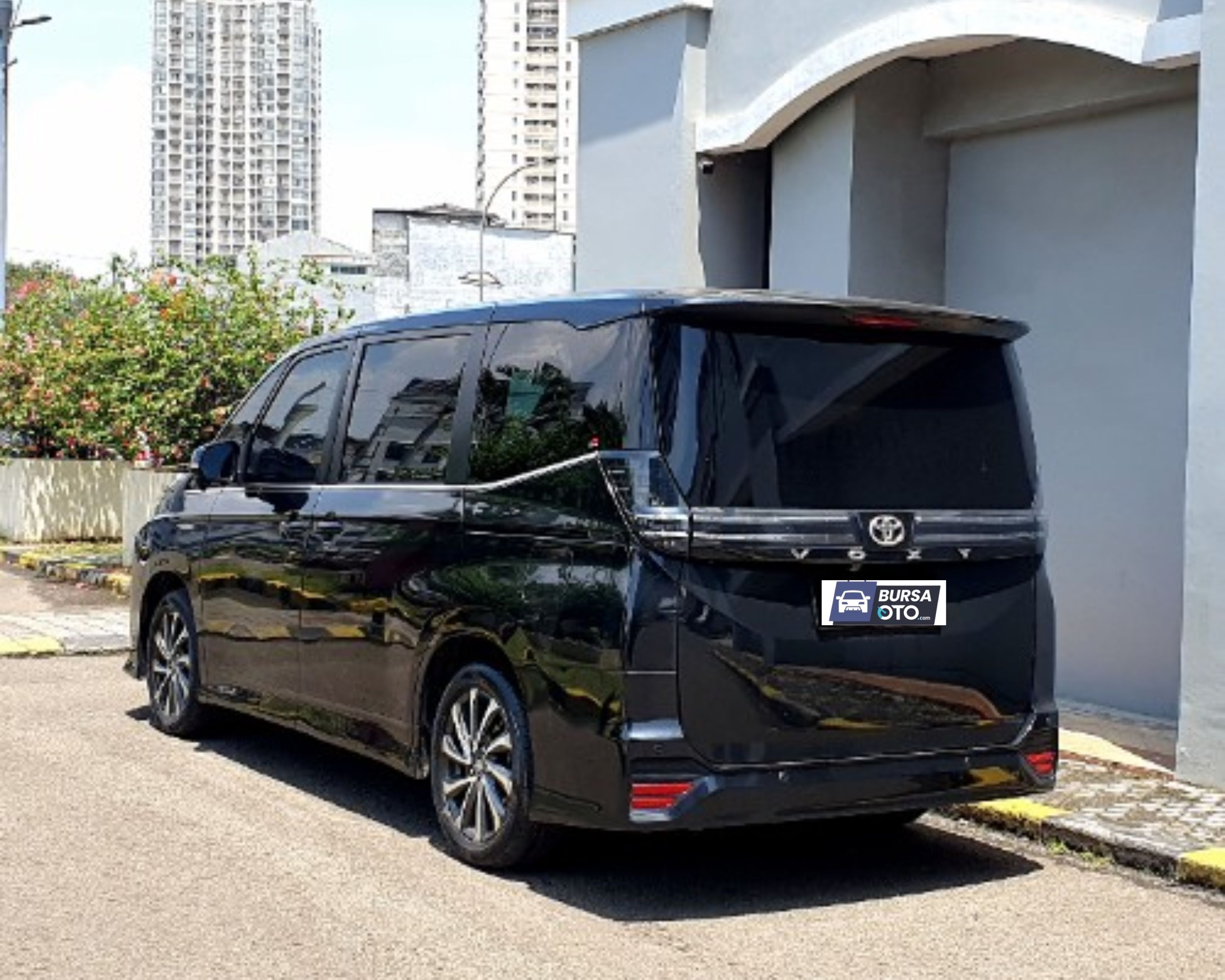 2023 Toyota Voxy 2.0 CVT 2023 Toyota Voxy 2.0 CVT