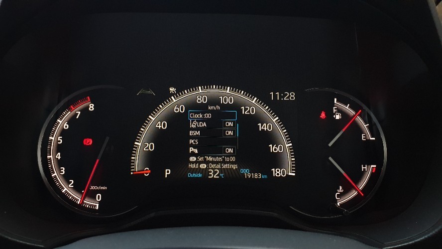 2023 Toyota Voxy 2.0 CVT 2023 Toyota Voxy 2.0 CVT