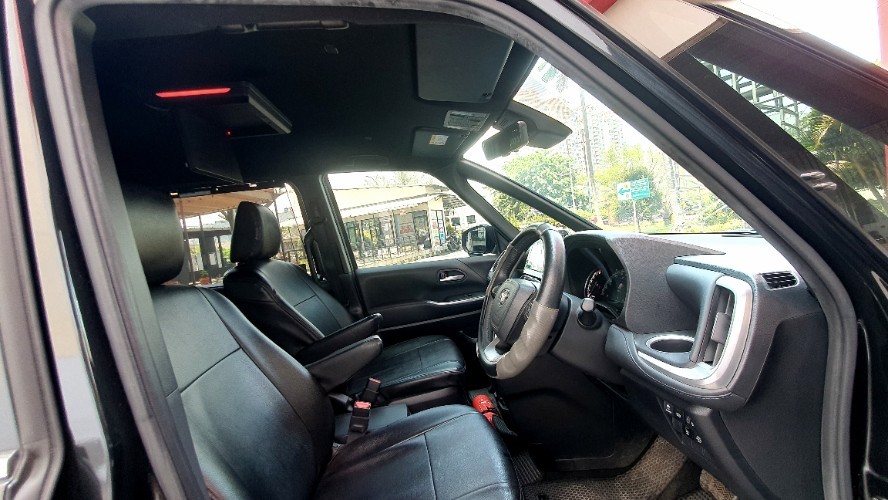 2023 Toyota Voxy 2.0 CVT 2023 Toyota Voxy 2.0 CVT