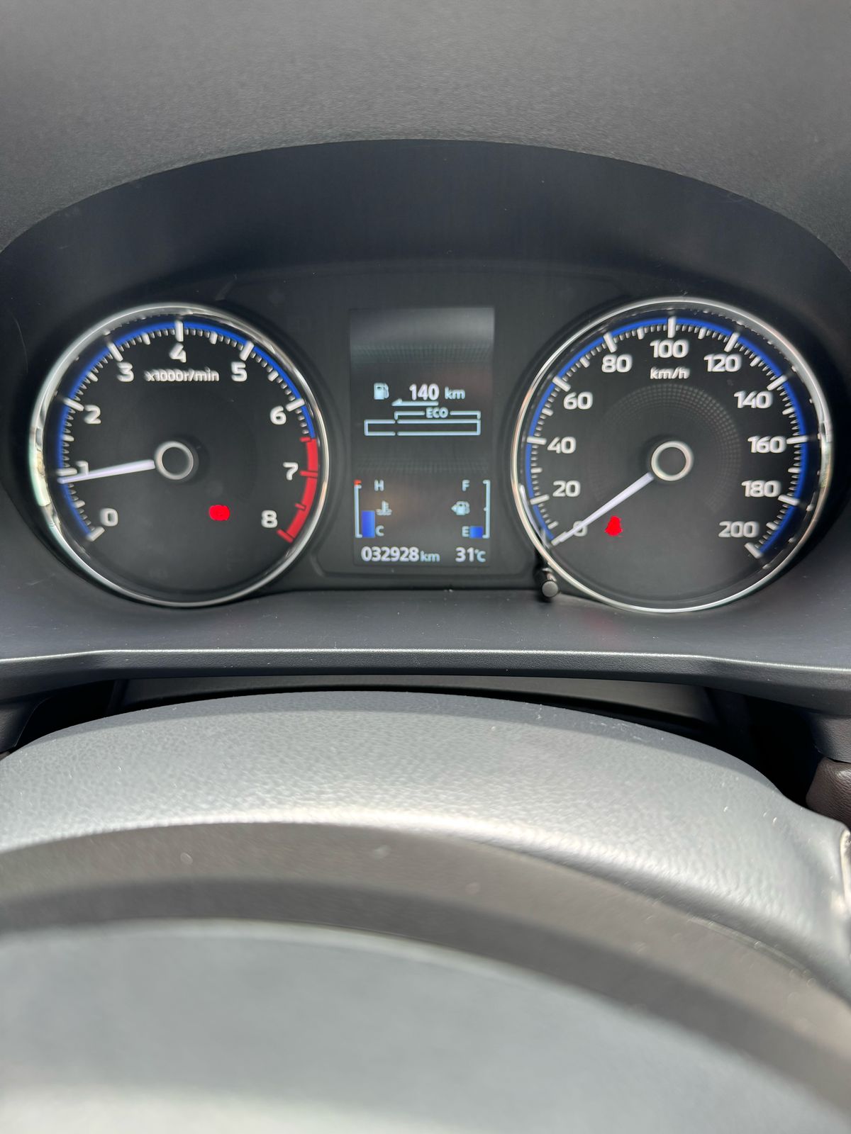 2023 Mitsubishi Xpander Sport M/T 2023 Mitsubishi Xpander Sport M/T