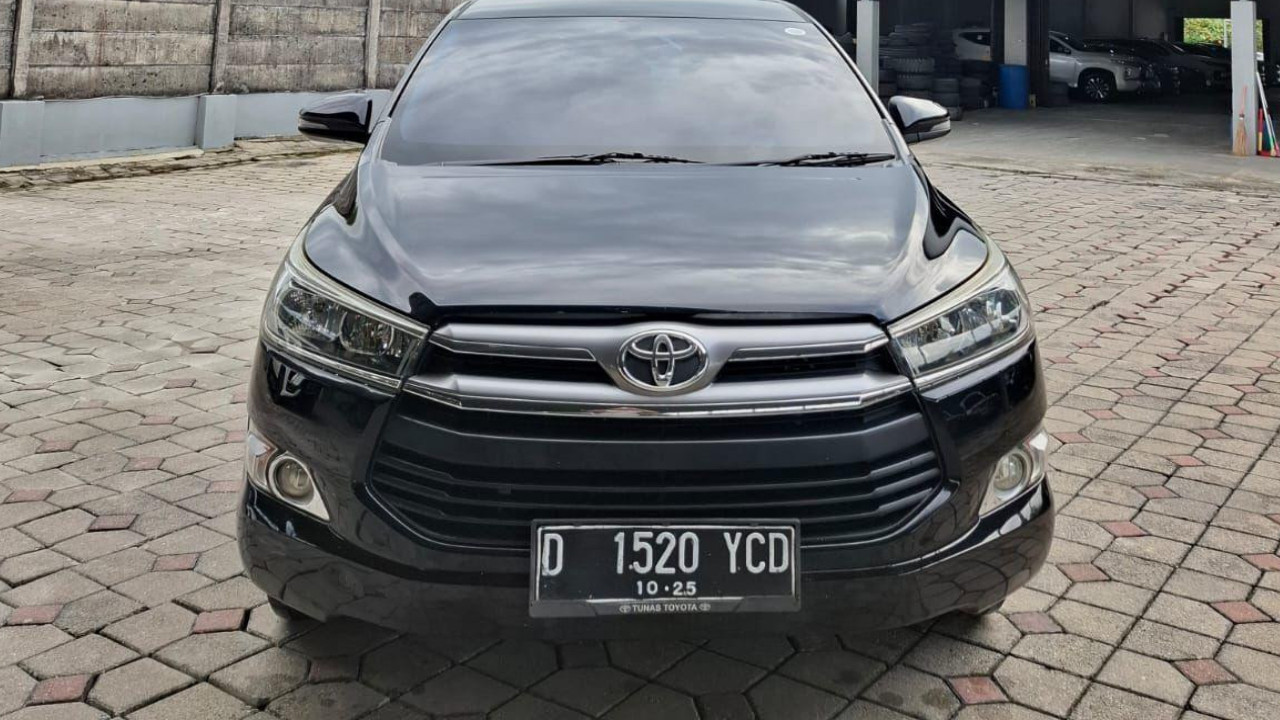 Second Hand 2020 Toyota Innova Second Hand 2020 Toyota Innova