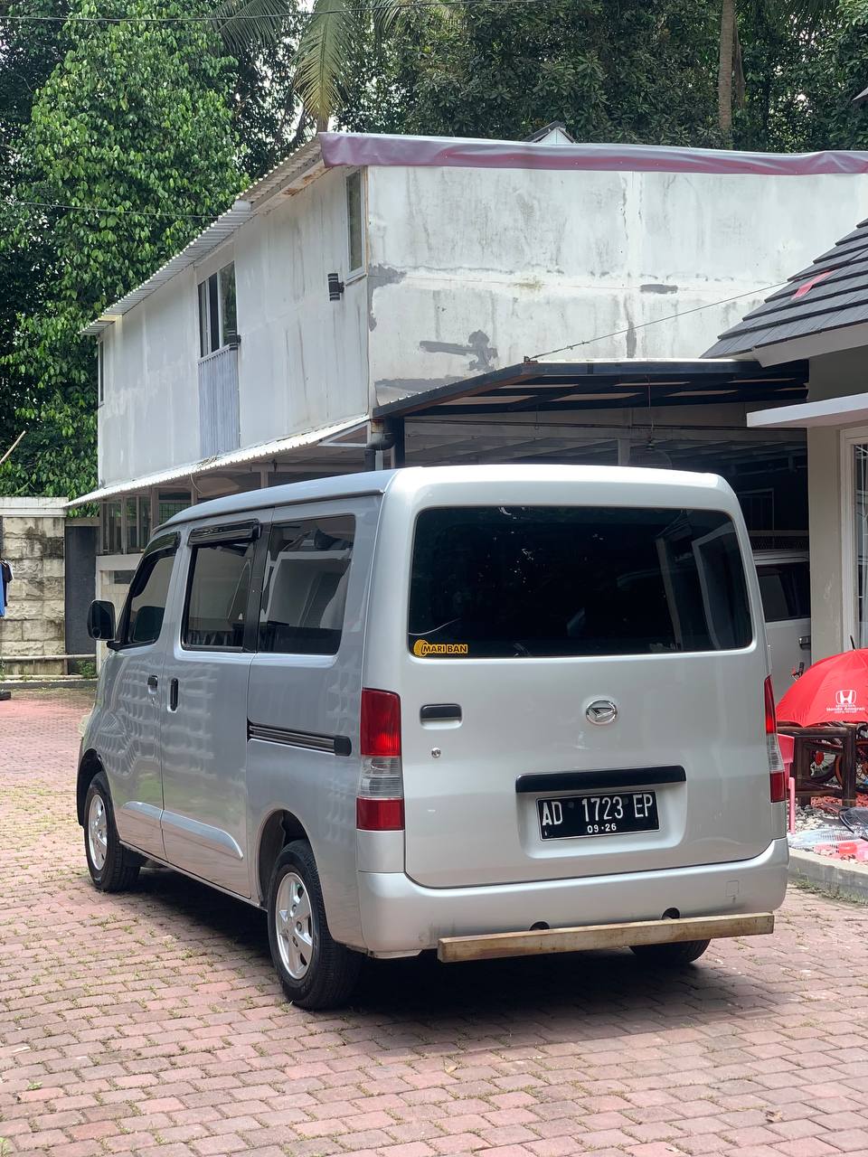 2011 Daihatsu Gran Max MB Minibus 1.3L D Mini Bus MT 2011 Daihatsu Gran Max MB Minibus 1.3L D Mini Bus MT