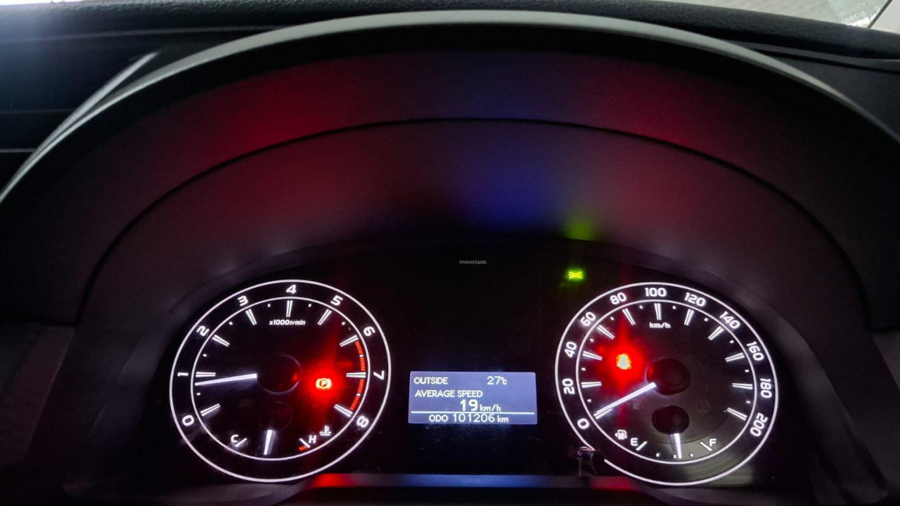 2017 Toyota Innova 2017 Toyota Innova