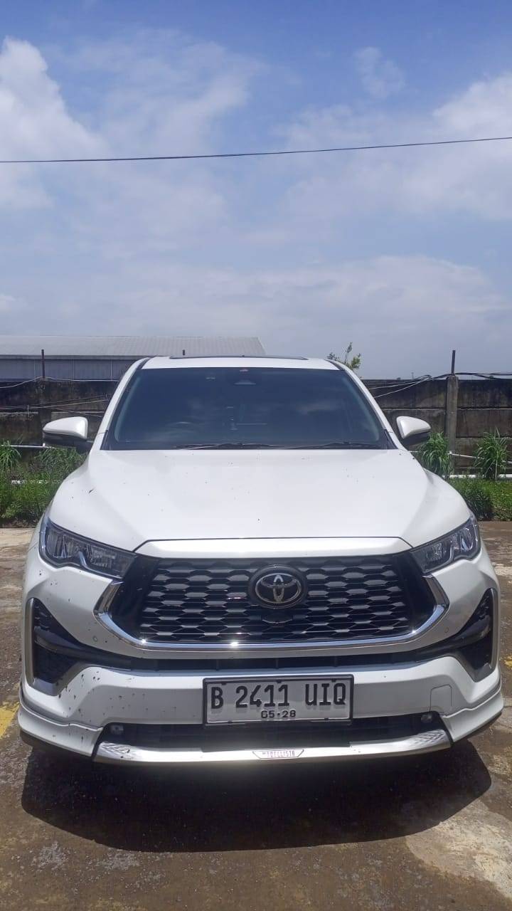 2023 Toyota Kijang Innova Zenix Hybrid EV 2.0L Q HV CVT TSS Bekas 2023 Toyota Kijang Innova Zenix Hybrid EV 2.0L Q HV CVT TSS Bekas