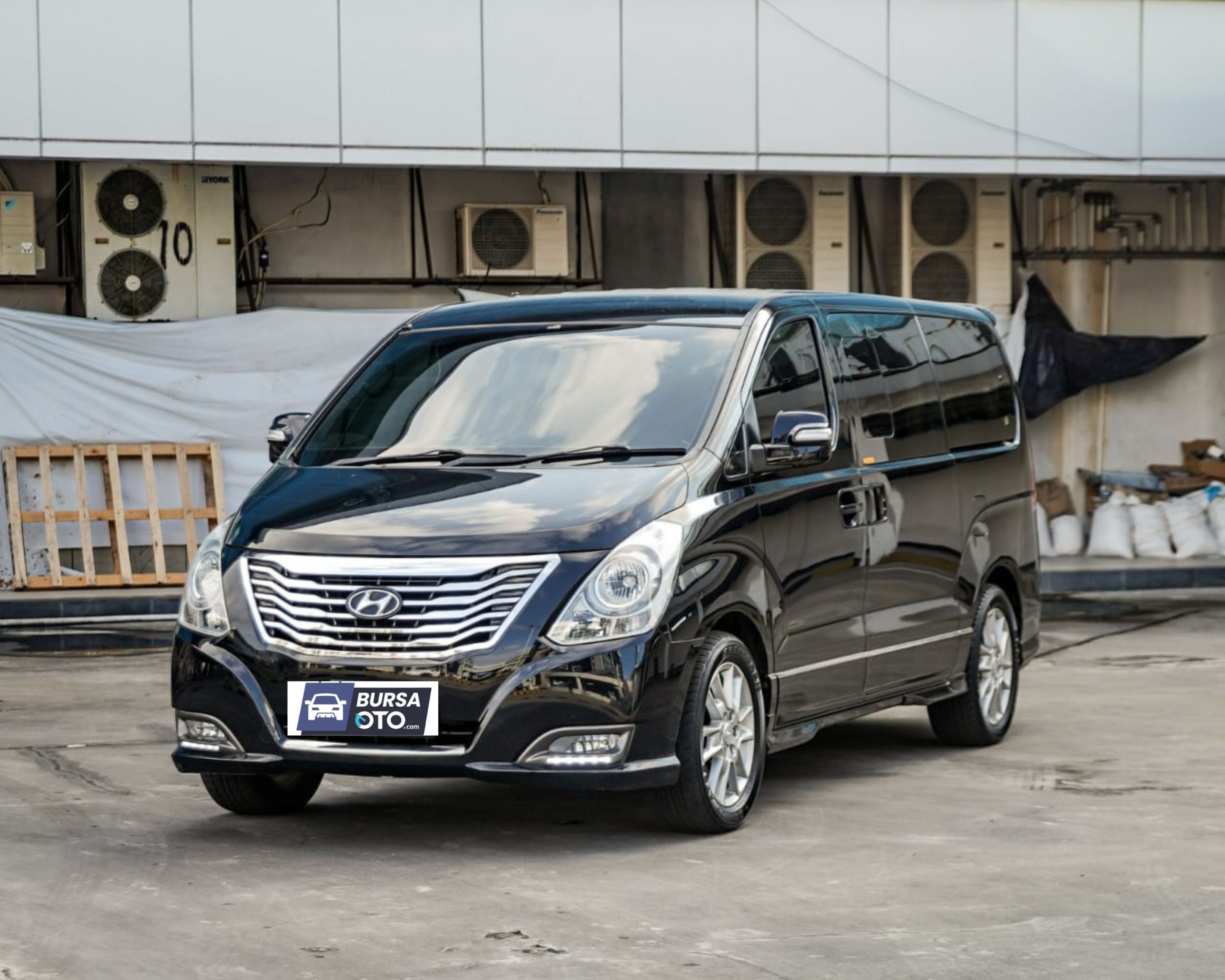 2016 Hyundai H1 Bekas 2016 Hyundai H1 Bekas
