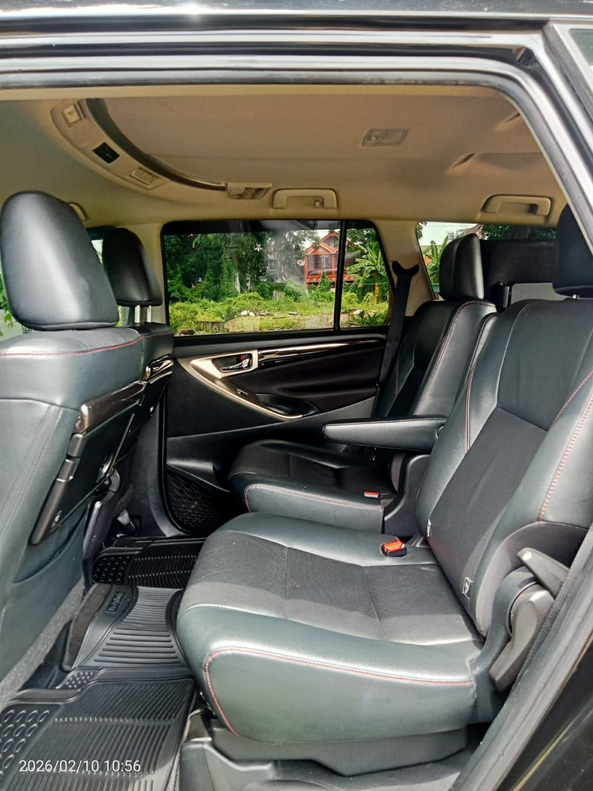 2024 Toyota Venturer