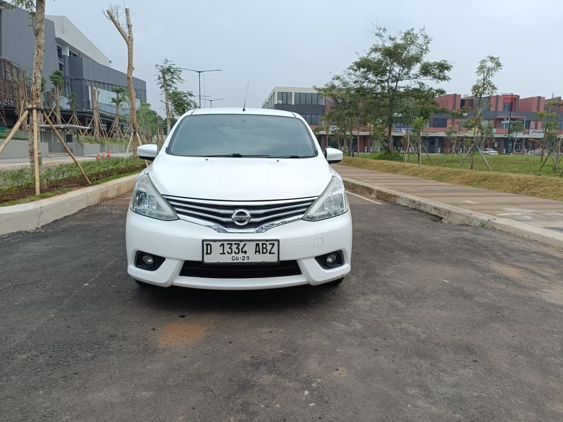 2014 Nissan Livina  1.5 SV M/T