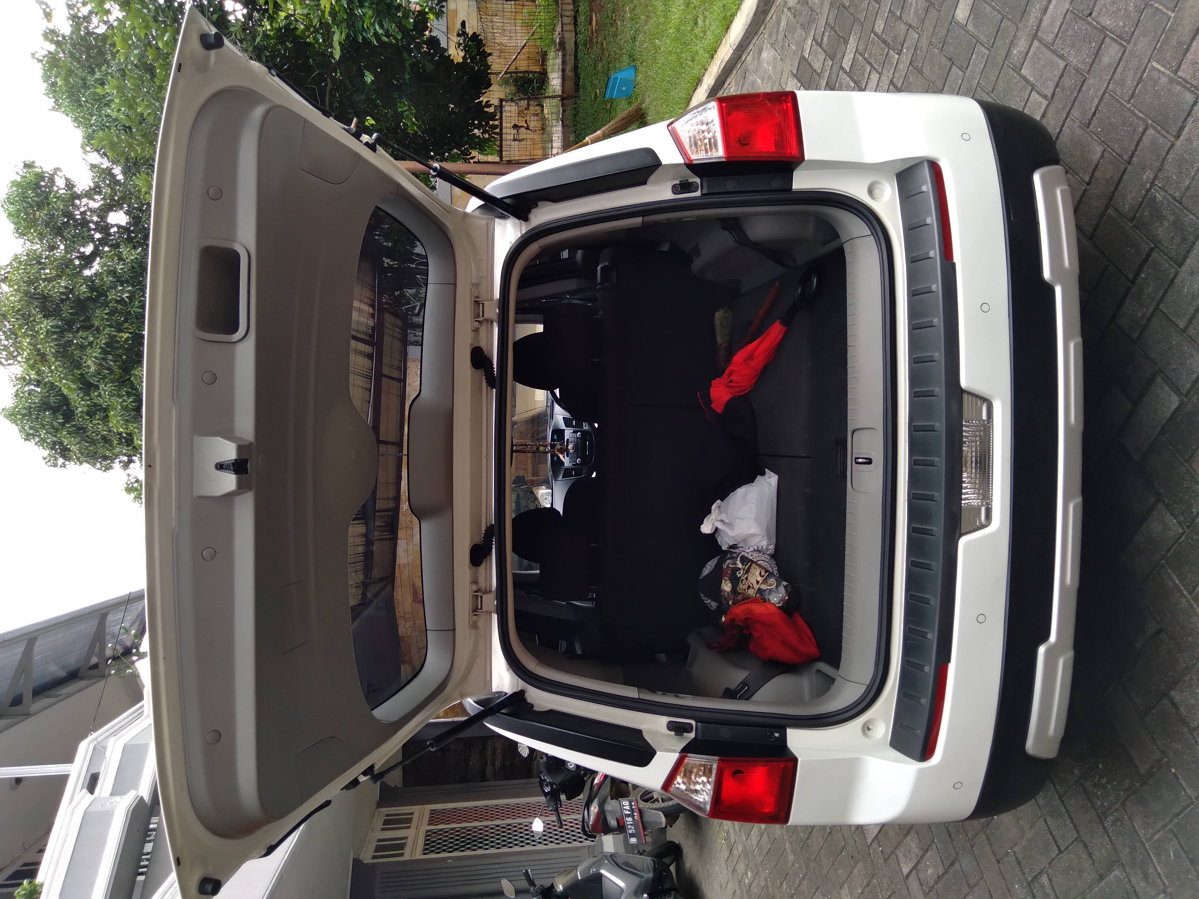 Dijual 2015 Chevrolet Orlando 1.8 LT AT 1.8 LT AT Bekas