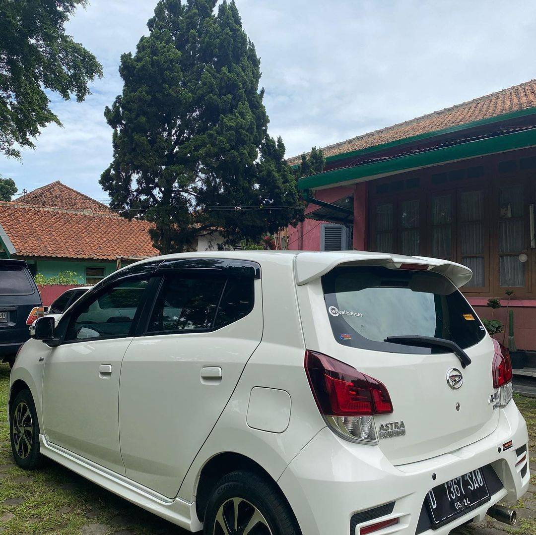 Used 2019 Daihatsu Ayla 1.2L R AT DLX 1.2L R AT DLX for sale