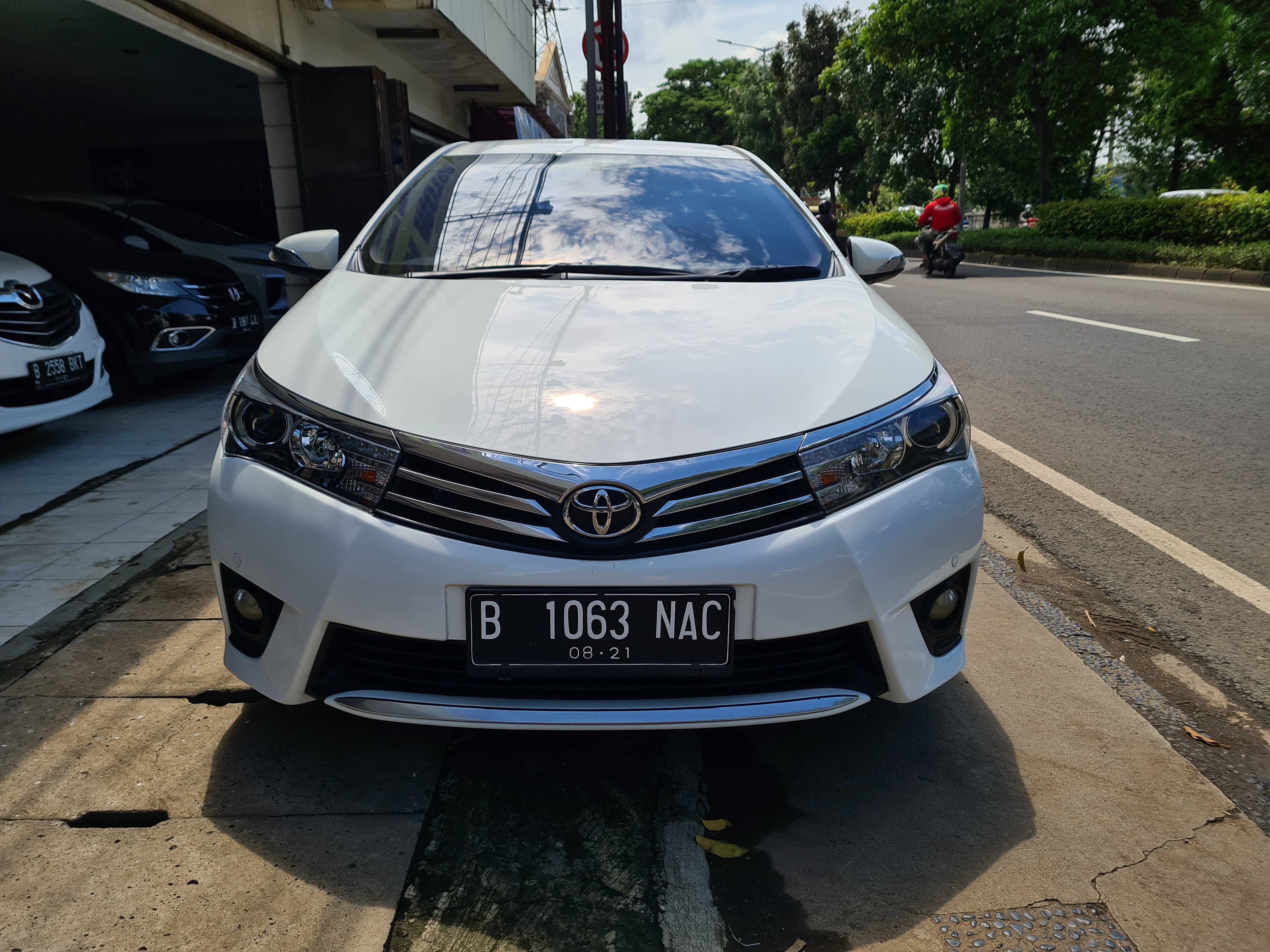 Used 2016 Toyota Corolla Altis  V AT V AT