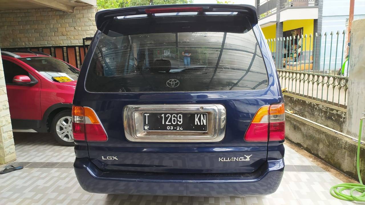 Dijual 2004 Toyota Kijang  2.4L Diesel LSX 2.4L Diesel LSX Bekas