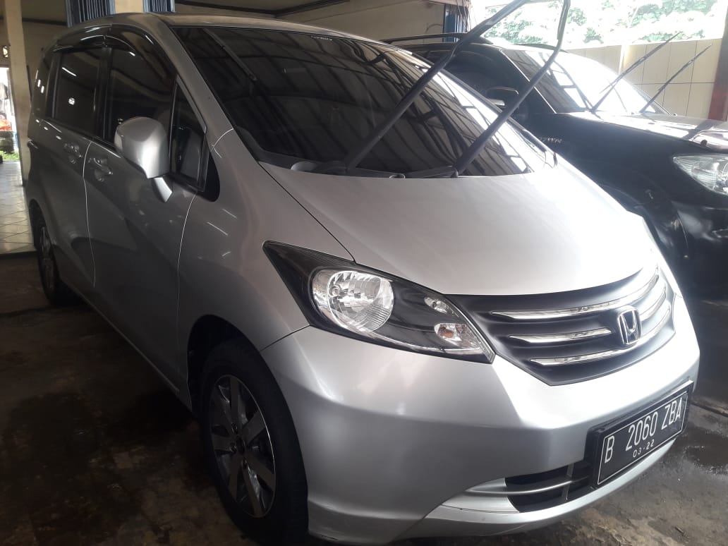 2012 Honda Freed 2012 Honda Freed