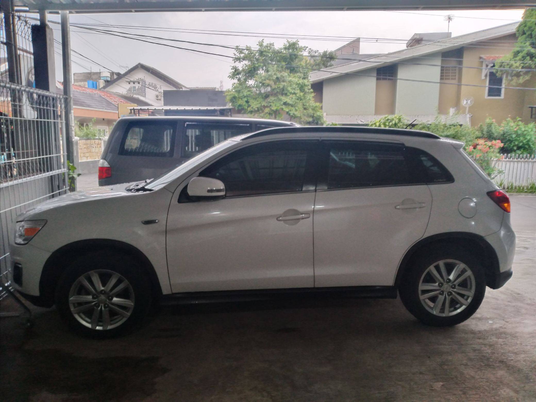 Mobil bekas  Outlander  Sport harga murah di Bandung  Mei 2022