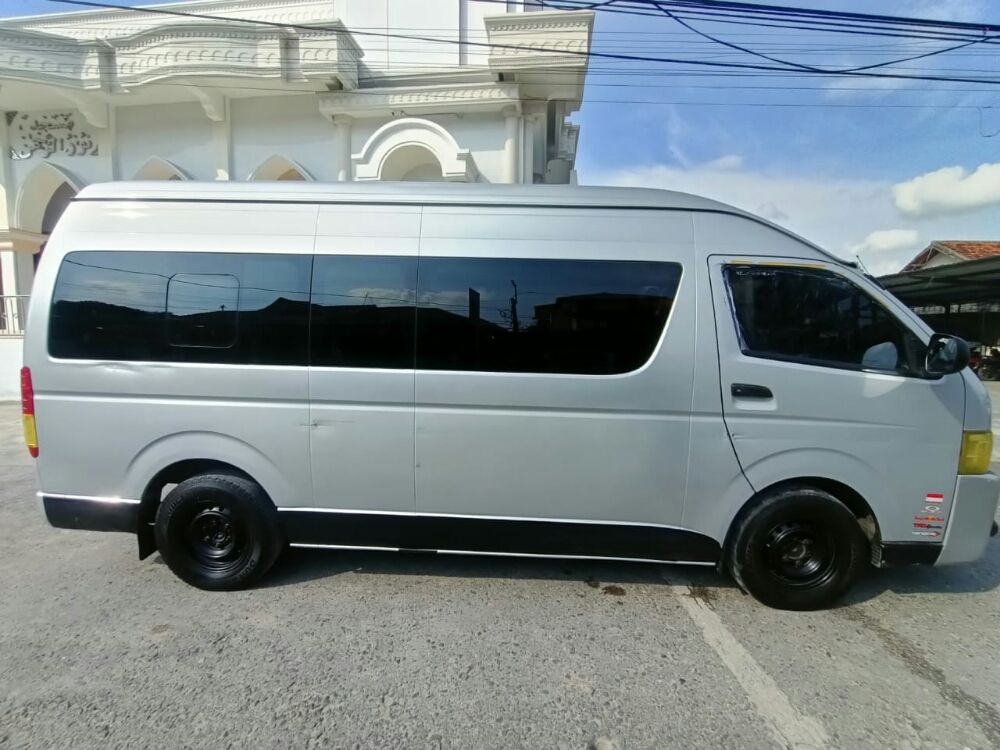 Old 2015 Toyota Hiace Commuter Manual Commuter Manual
