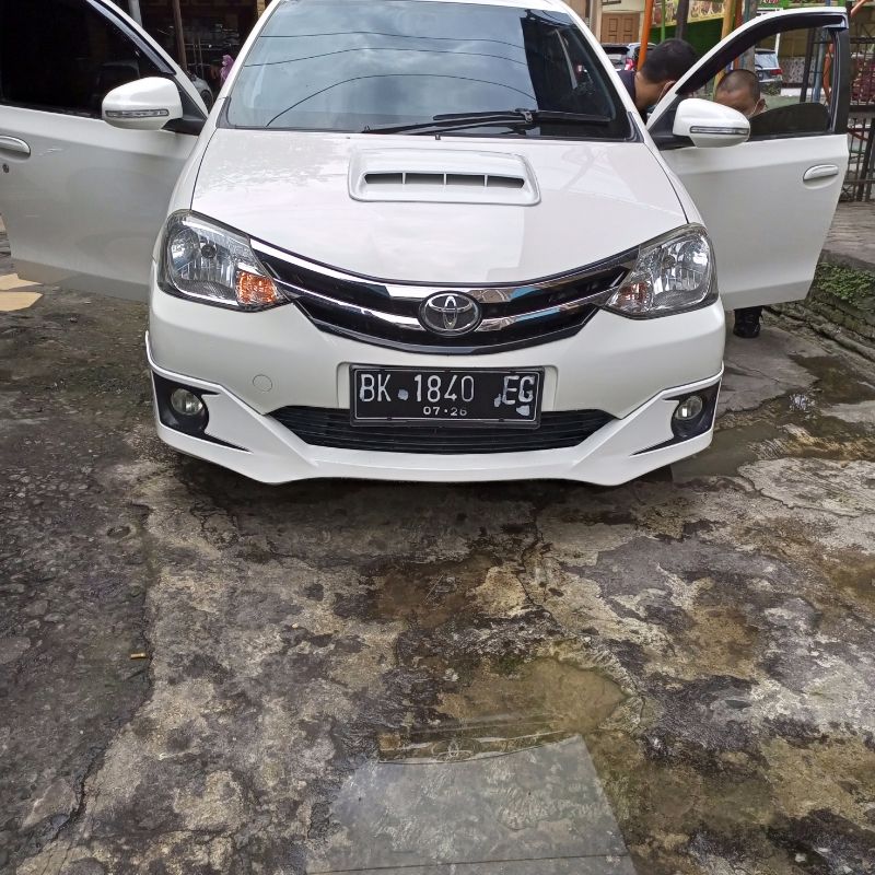 Used 2016 Toyota Etios Valco G M/T G M/T for sale