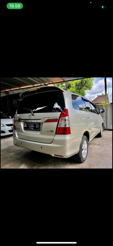 2010 Toyota Kijang Innova 2010 Toyota Kijang Innova