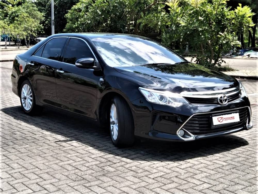 2017 Toyota Camry 2.5 V 2.5 V tua