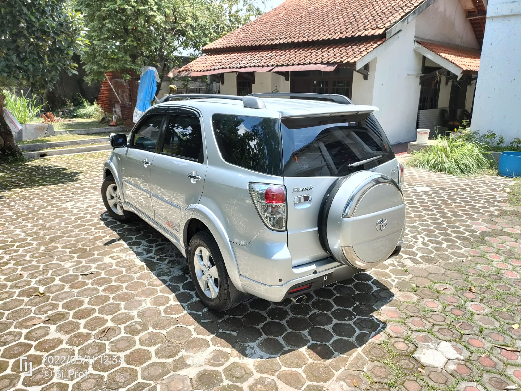 Used 2013 Toyota Rush S 1.5L AT S 1.5L AT for sale