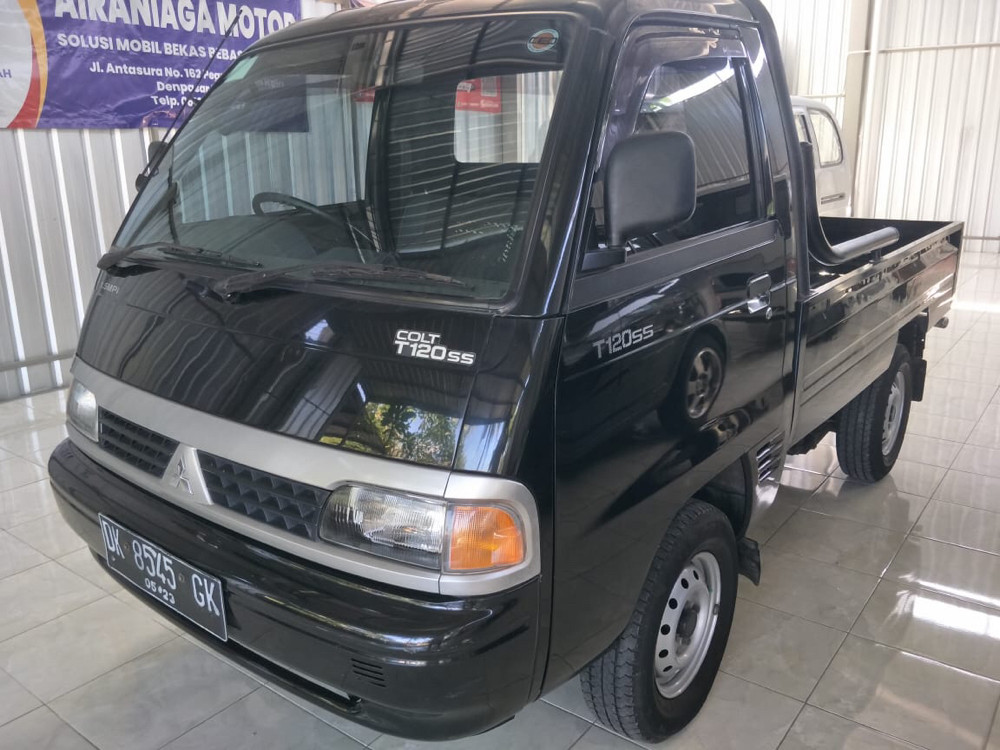 Second Hand 2013 Mitsubishi Colt T120 SS Second Hand 2013 Mitsubishi Colt T120 SS