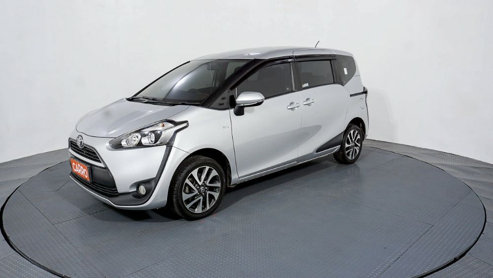 2016 Toyota Sienta 1.5L V MT 1.5L V MT tua