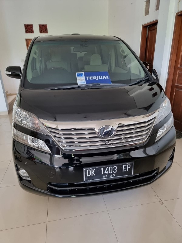 2011 Toyota Vellfire