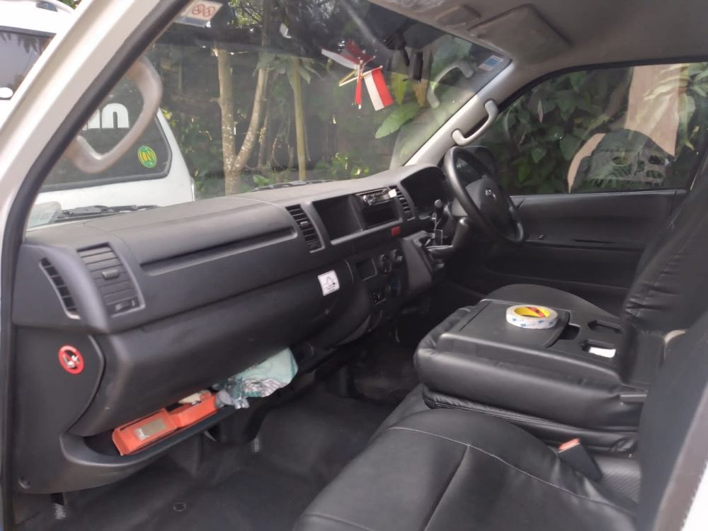 Used 2018 Toyota Hiace Commuter Manual Commuter Manual for sale