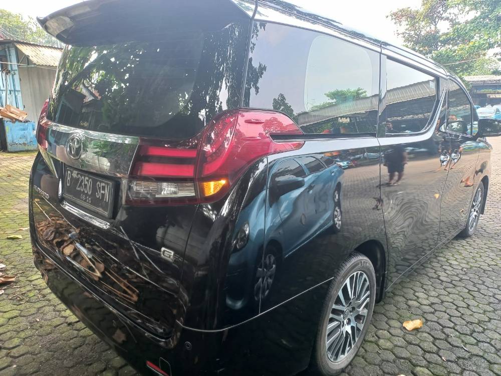 Old 2015 Toyota Alphard  2.5 G 2.5 G