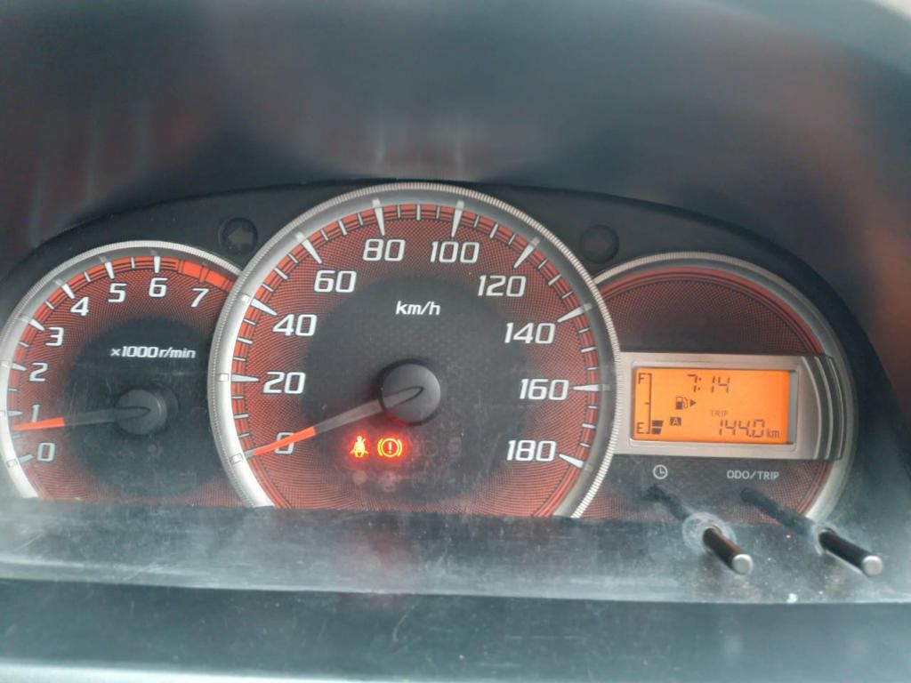 2015 Daihatsu Xenia 2015 Daihatsu Xenia