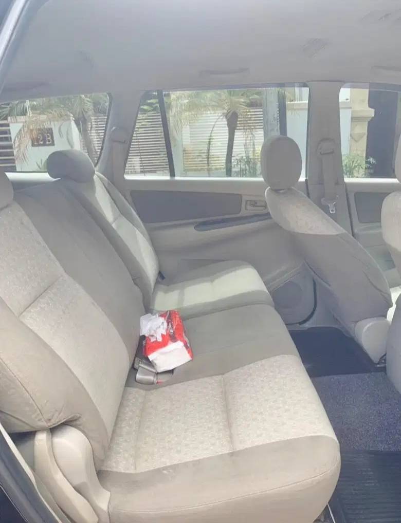 2012 Toyota Kijang Innova 2012 Toyota Kijang Innova