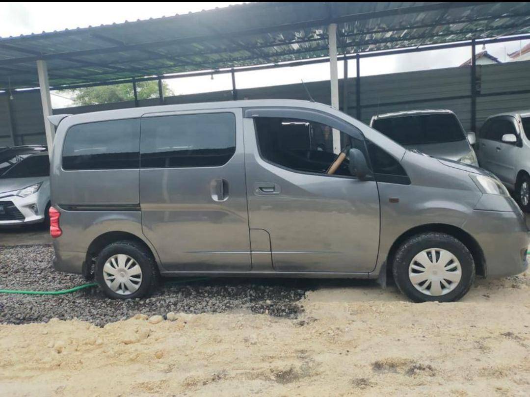 Old 2012 Nissan Evalia 1.5 XV AT 1.5 XV AT