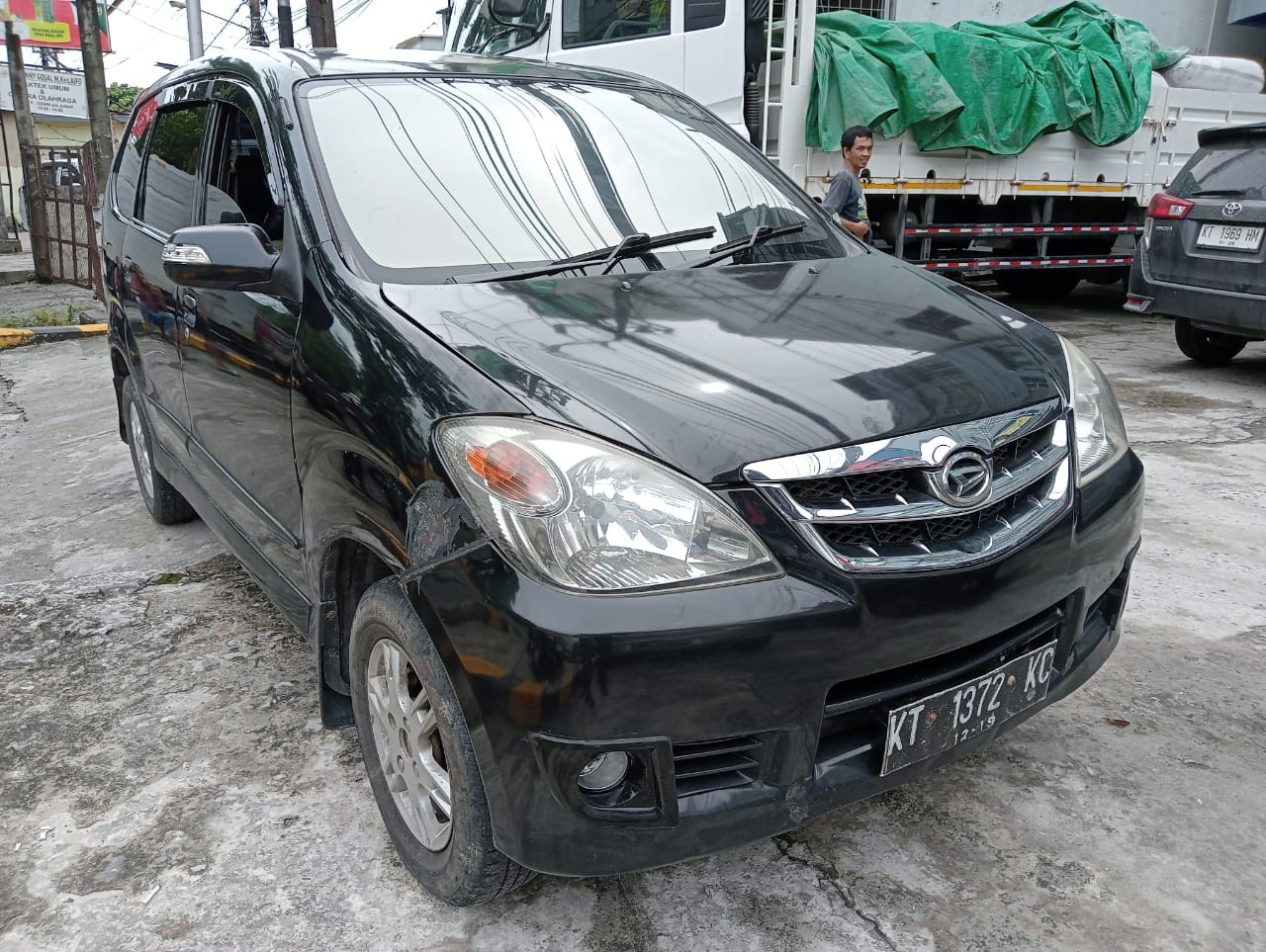 2009 Daihatsu Xenia  VVT-I XI+ 2009 Daihatsu Xenia  VVT-I XI+