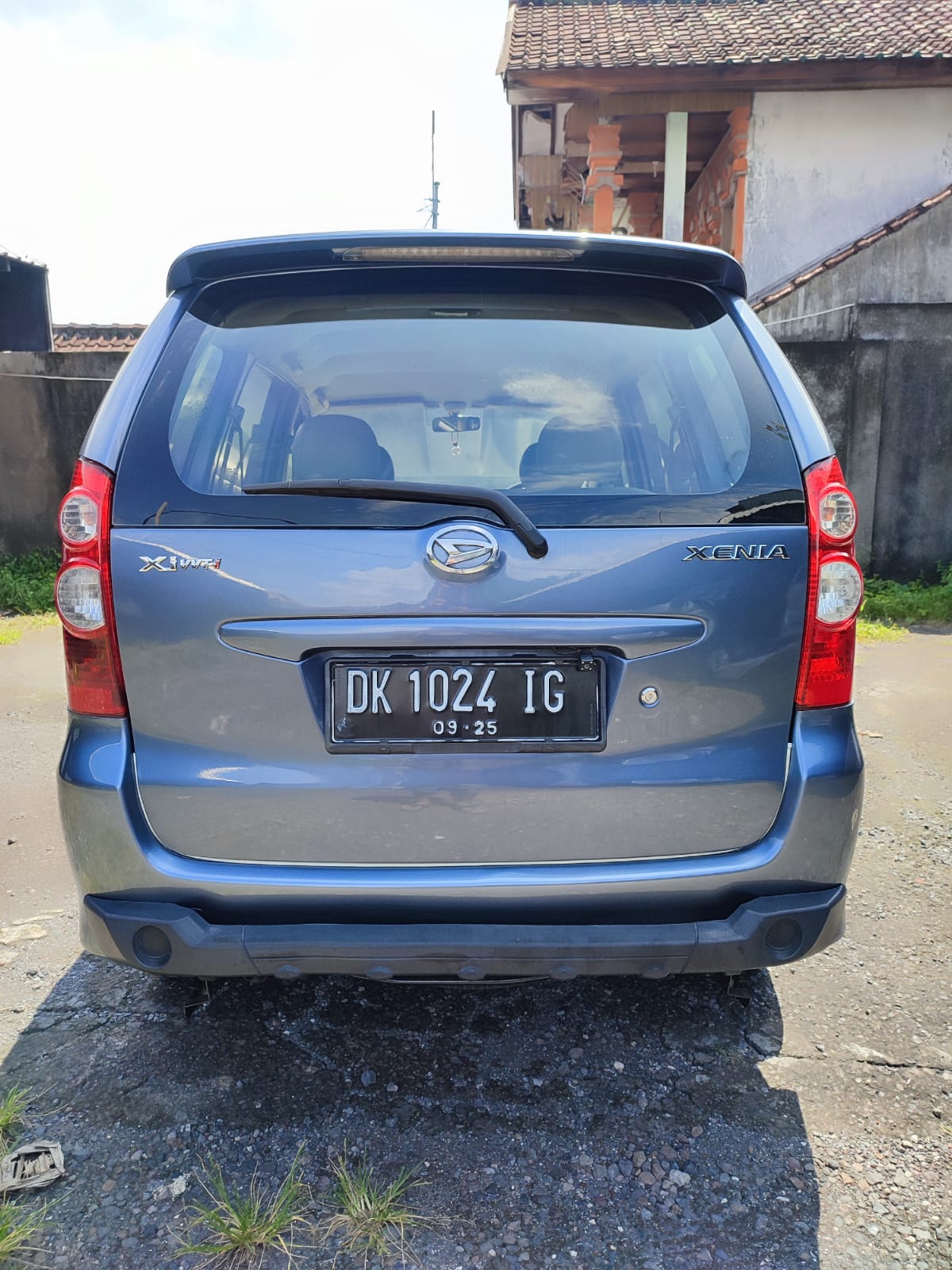 2010 Daihatsu Xenia  1.3 XI DLX FAMILY AT MNB 2010 Daihatsu Xenia  1.3 XI DLX FAMILY AT MNB