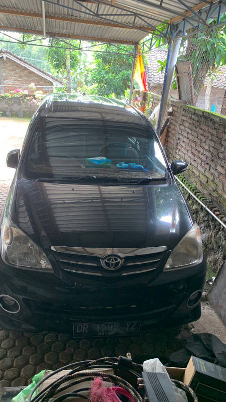 Used 2011 Toyota Avanza  S S
