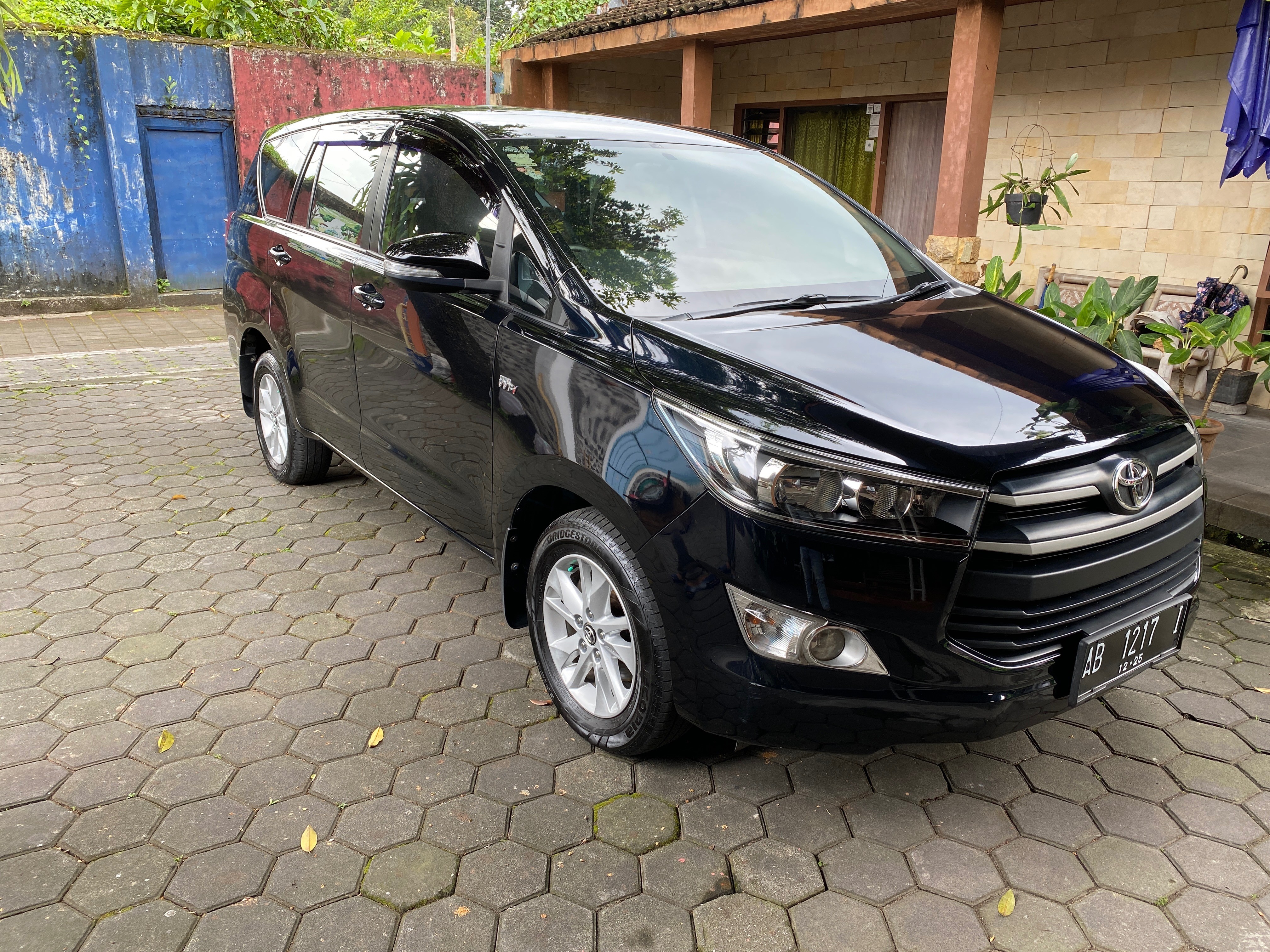 2017 Toyota Kijang Innova 2017 Toyota Kijang Innova
