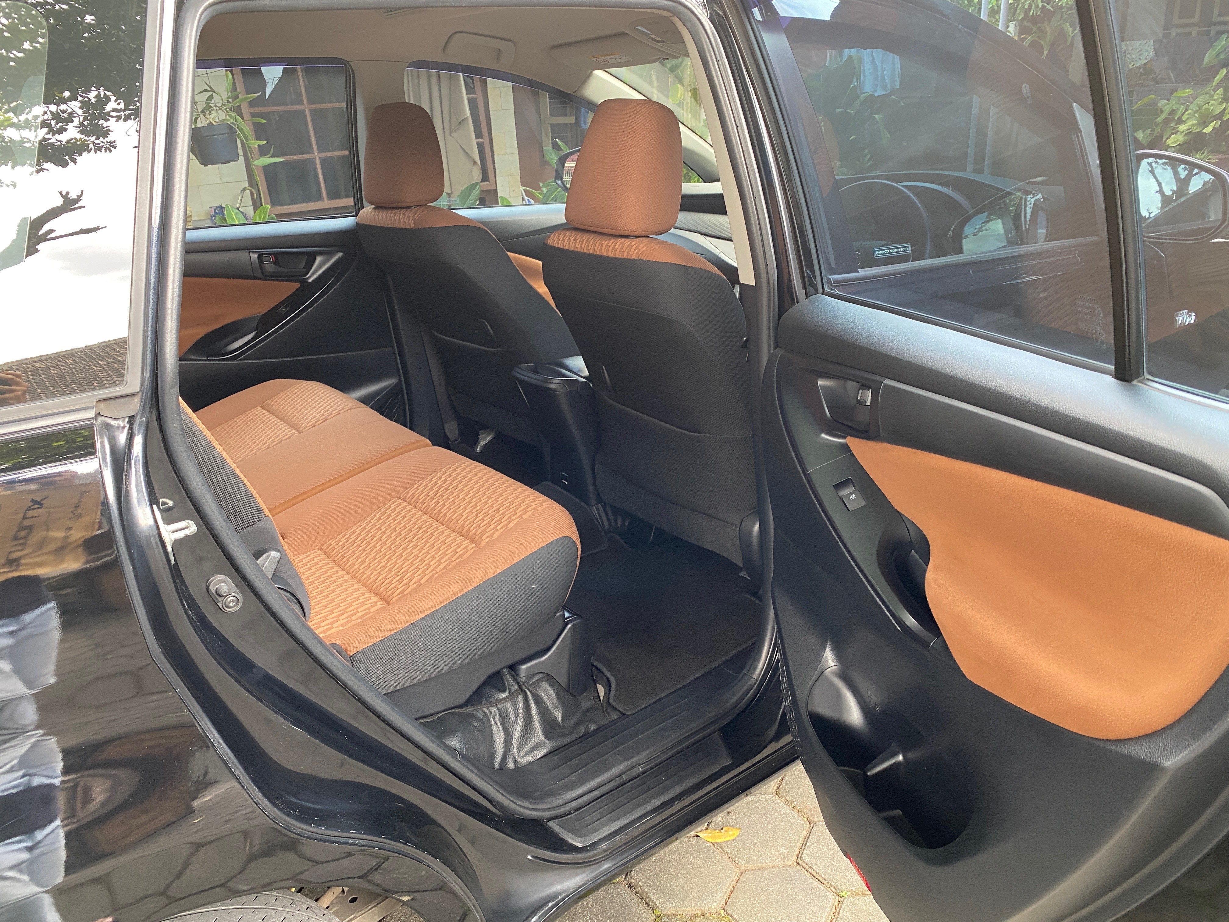 2017 Toyota Kijang Innova 2017 Toyota Kijang Innova