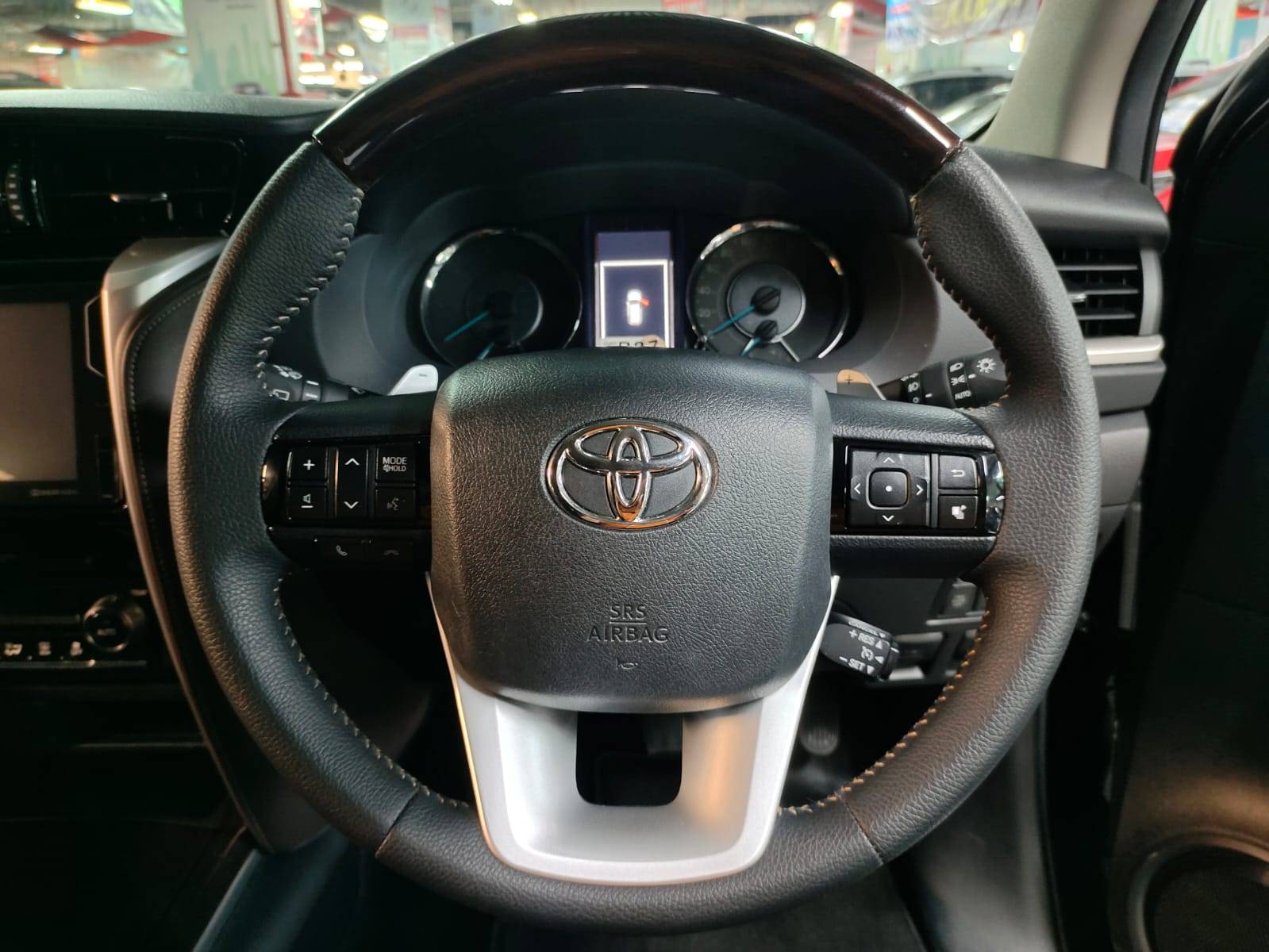 2019 Toyota Fortuner 2.4 VRZ AT 2.4 VRZ AT tua