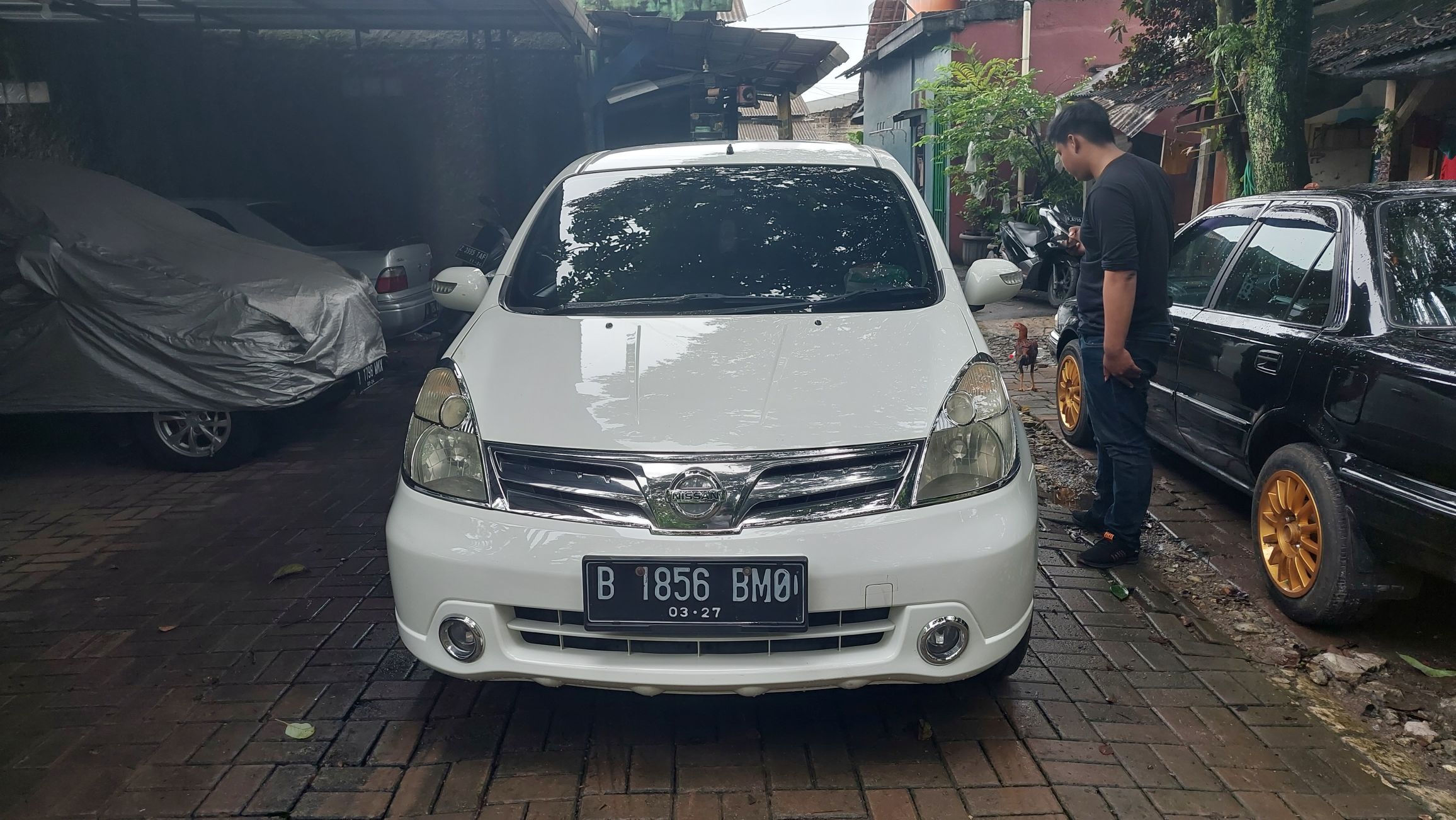 2012 Nissan Grand Livina Bekas 2012 Nissan Grand Livina Bekas