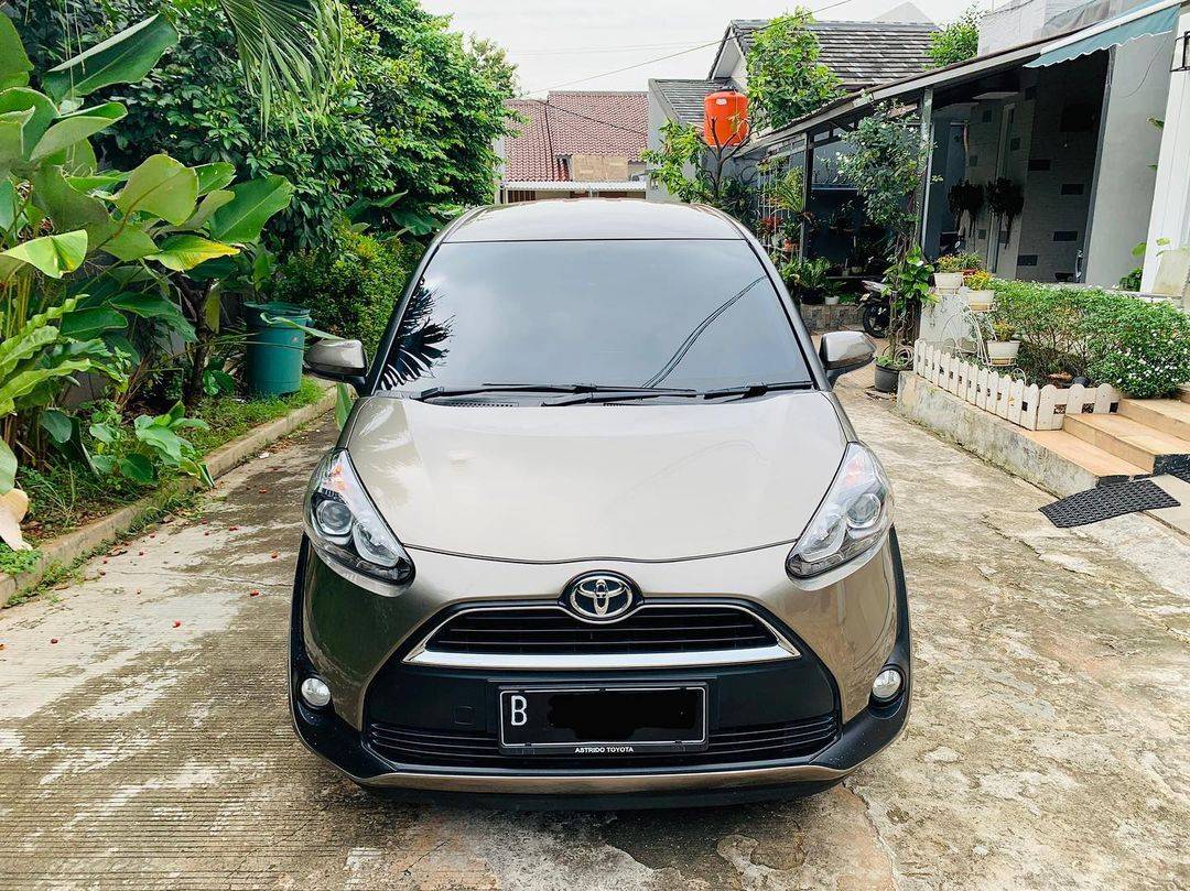 2017 Toyota Sienta Bekas 2017 Toyota Sienta Bekas