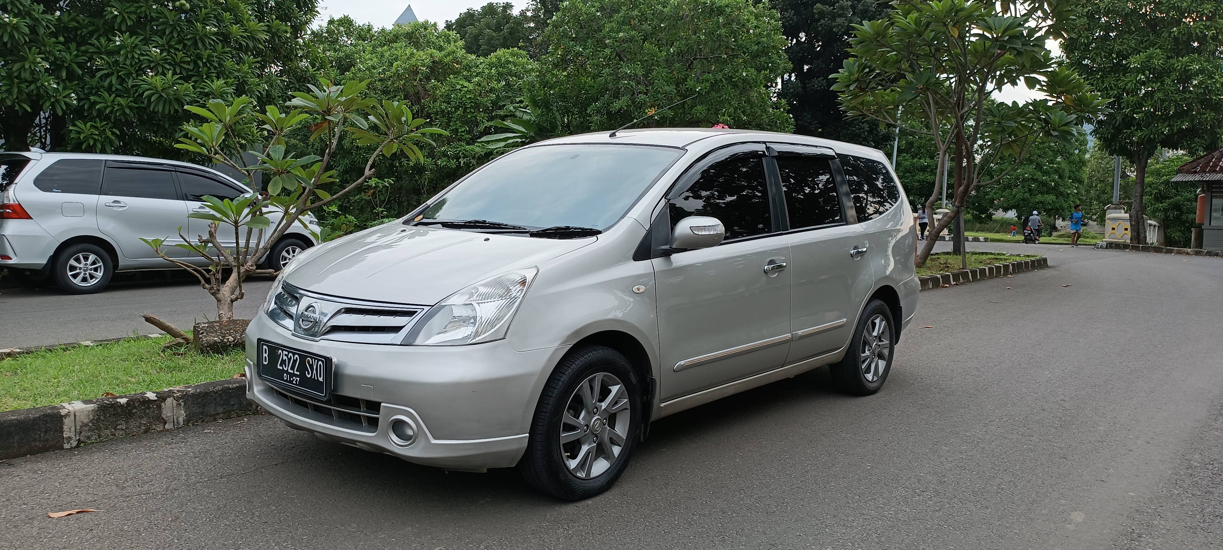 2011 Nissan Grand Livina 2011 Nissan Grand Livina