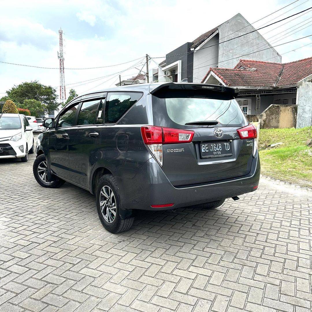2017 Toyota Kijang Innova 2017 Toyota Kijang Innova