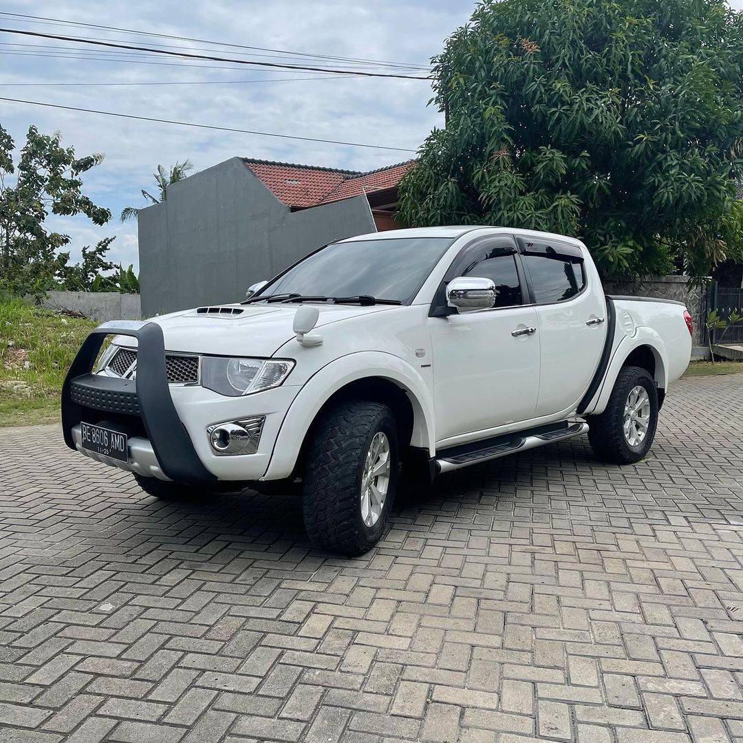 2012 Mitsubishi Strada Triton 2012 Mitsubishi Strada Triton