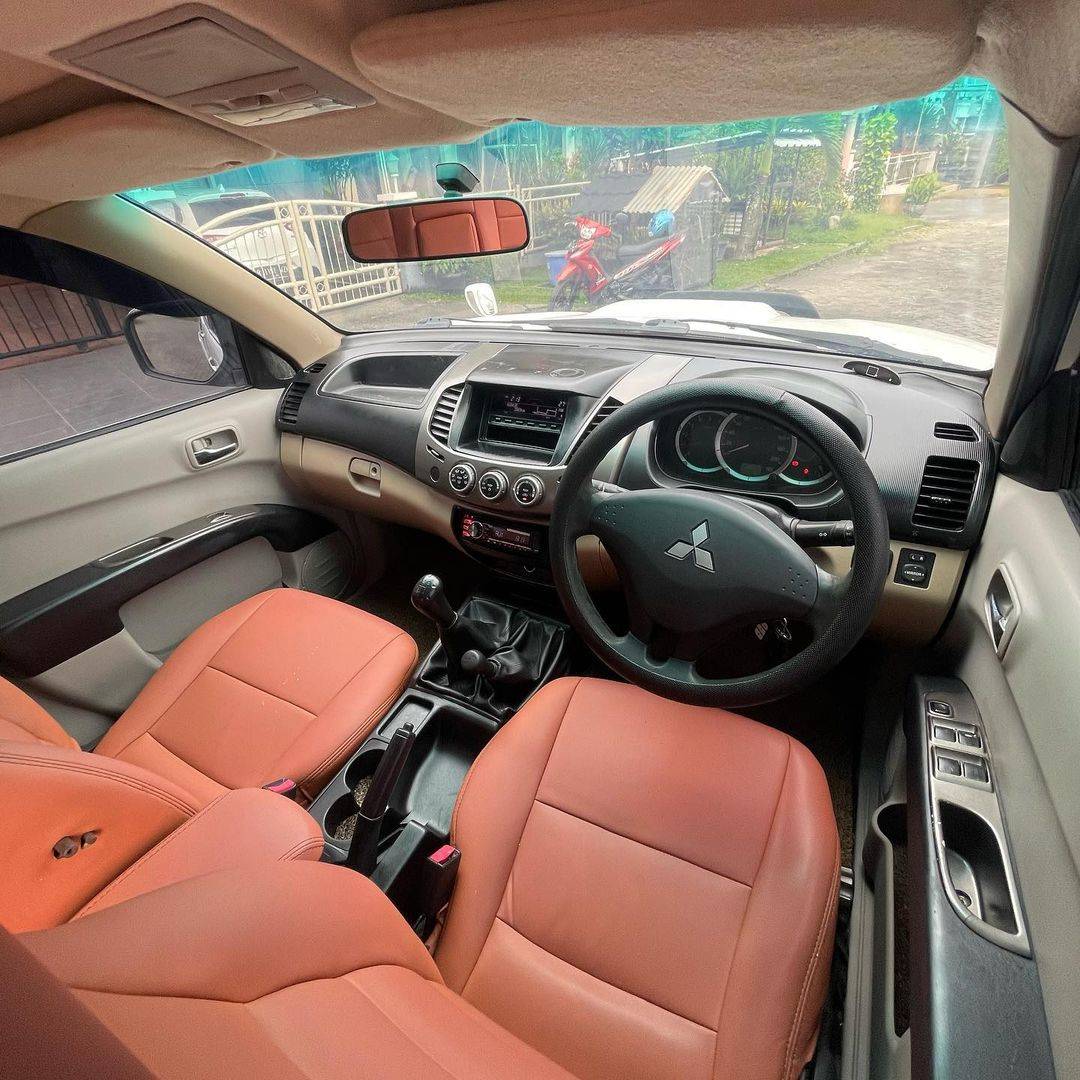 2012 Mitsubishi Strada Triton 2012 Mitsubishi Strada Triton