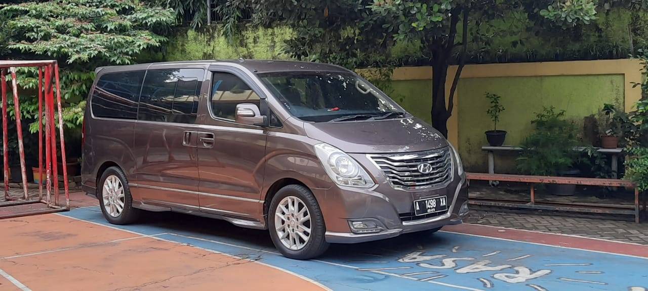 Second Hand 2015 Hyundai H-1 Second Hand 2015 Hyundai H-1