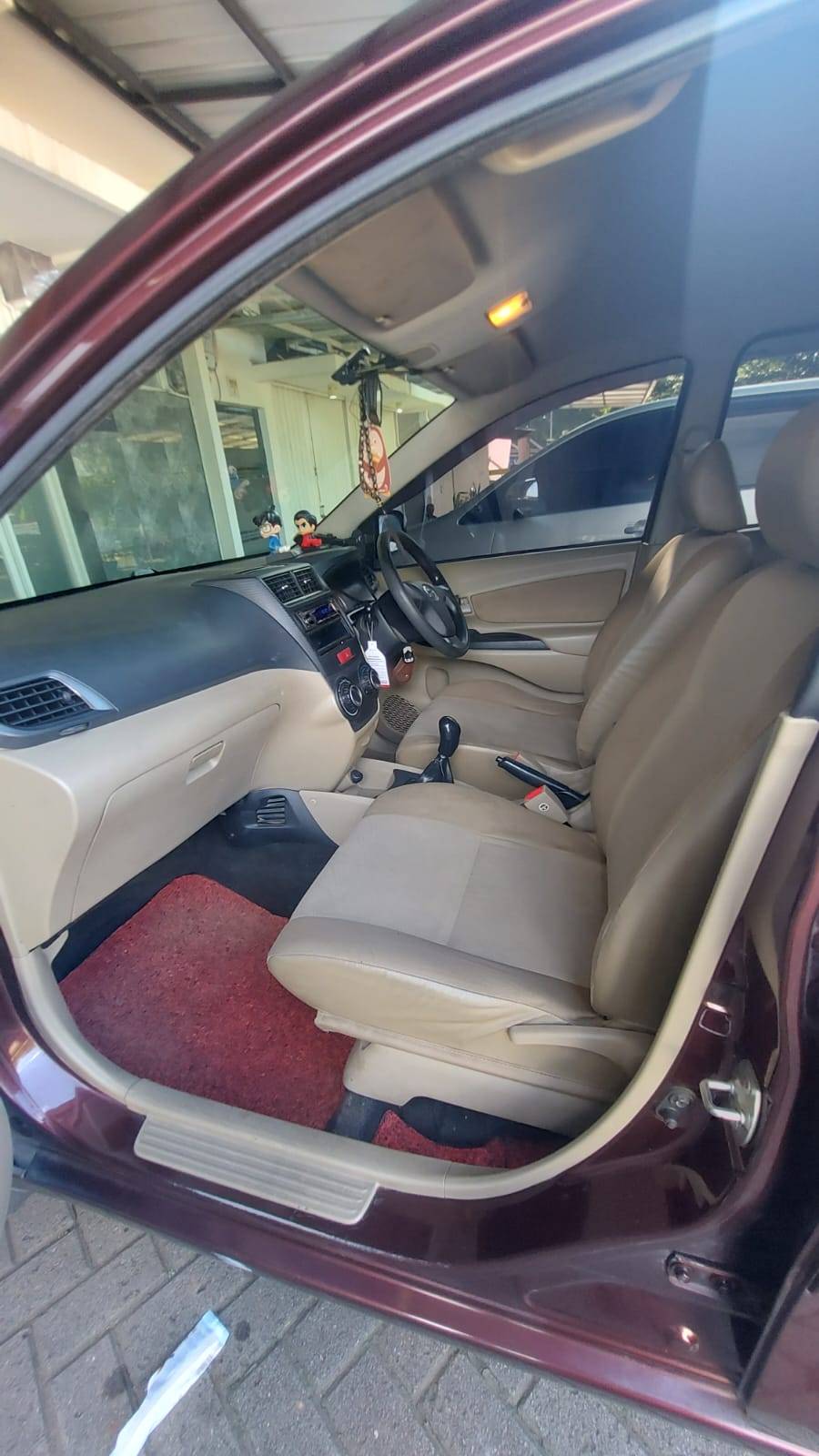 2012 Daihatsu Xenia 2012 Daihatsu Xenia